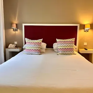 Hotel Kyriad 18 - Porte De Clignancourt - Montmartre Paris