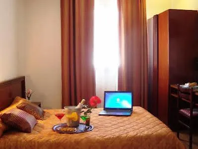 *** Hotel Hôtel Angelic-Myriam Lourdes Frankreich